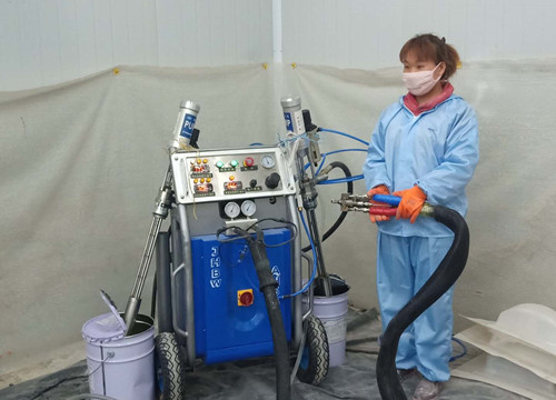 聚氨酯噴涂機(jī) 聚氨酯噴涂機(jī)